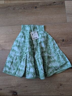 kate quinn 2t Green and White Floral Tiered Maxi Twirling Skirt NEW